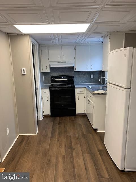 2nd image of 45 W Main St #B