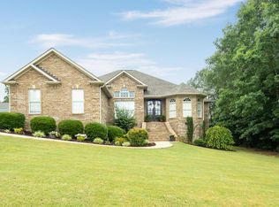 351 Plantation Cir, Killen, AL 35645