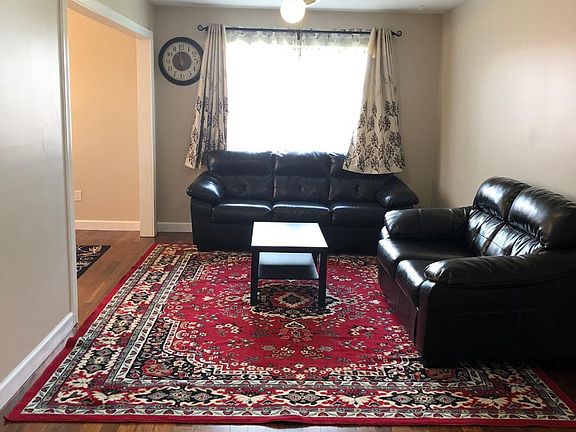 5th image of 43759 Cranford Ave