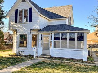 109 W James Blvd, Saint James, MO 65559