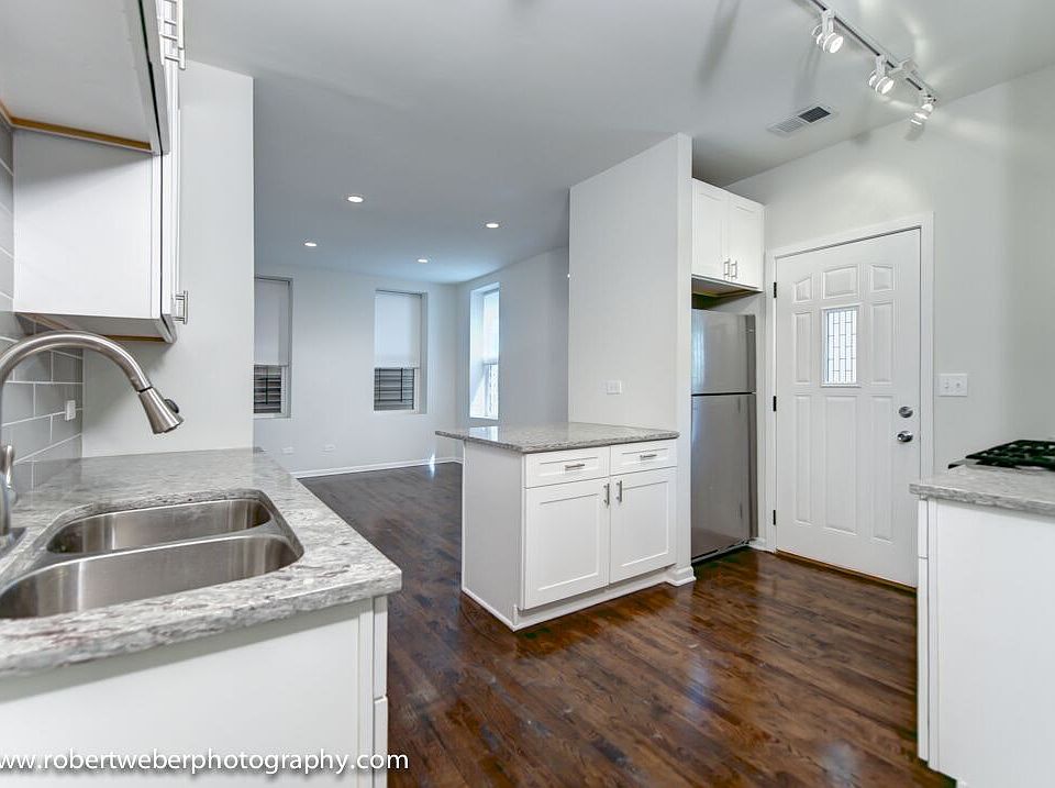 1st image of 3328 N Ashland Ave #Ch1