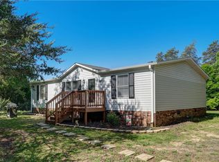 180 Kirk Ln, Madison, NC 27025