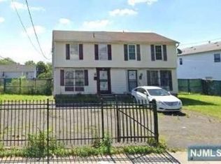 6 Chadwick Ave, Newark, NJ 07108