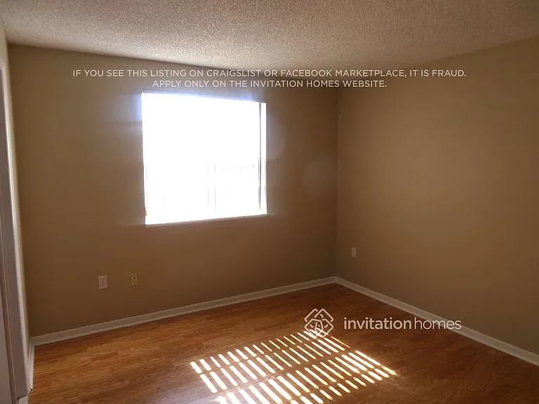 13995 Langley Pl — Photo 8