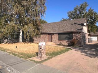 1203 S Garfield St, Kennewick, WA 99337