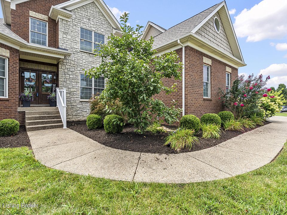 1st image of 13018 Wellington Way