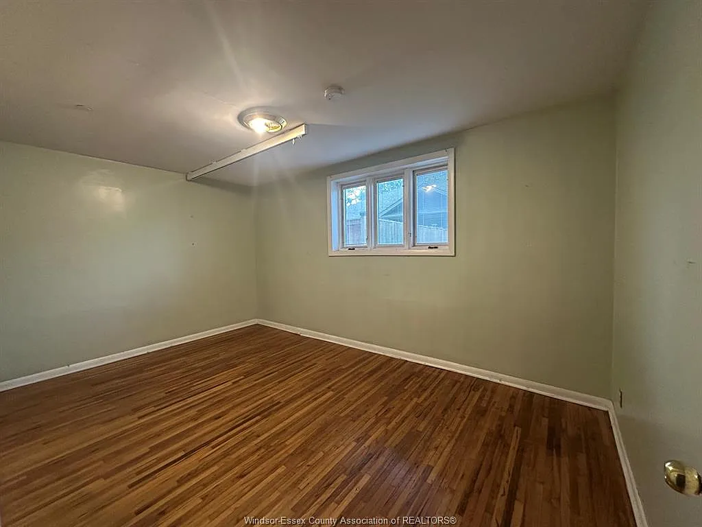 6 bed, $2,800 — Photo 4