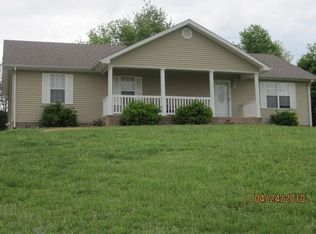 71 Robbins Dale Spur, Glasgow, KY 42141