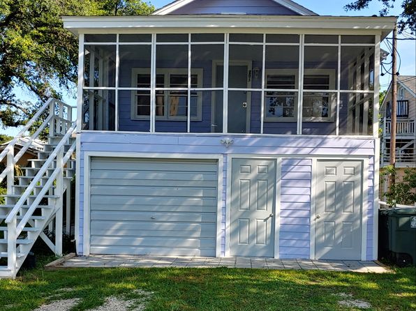 1702 Holly Dr APT 202