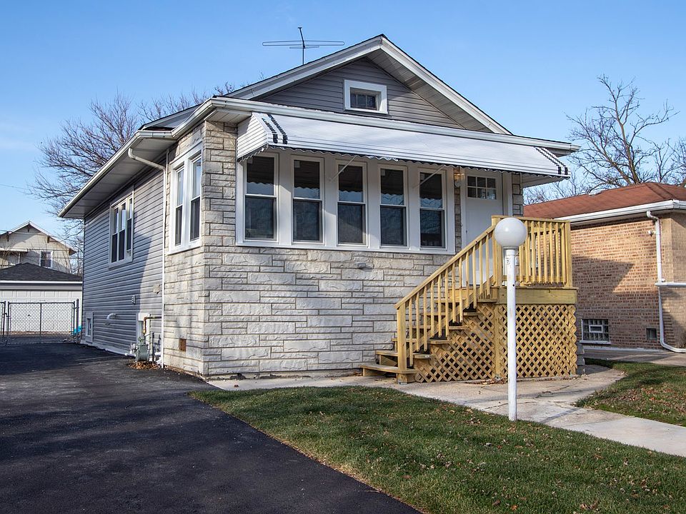 Rehabbed top to bottom with a new dug out basement that has 8' ceilings!