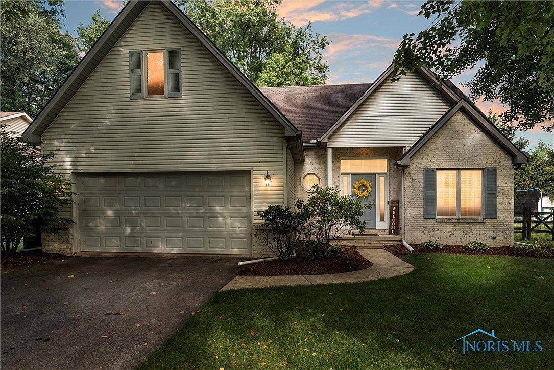 5781 Greenridge Ln, Toledo, OH 43615 Zillow