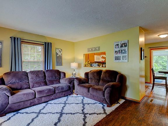 5th image of 421 Cline Ave