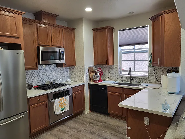 24251 Eden Ave — Photo 13