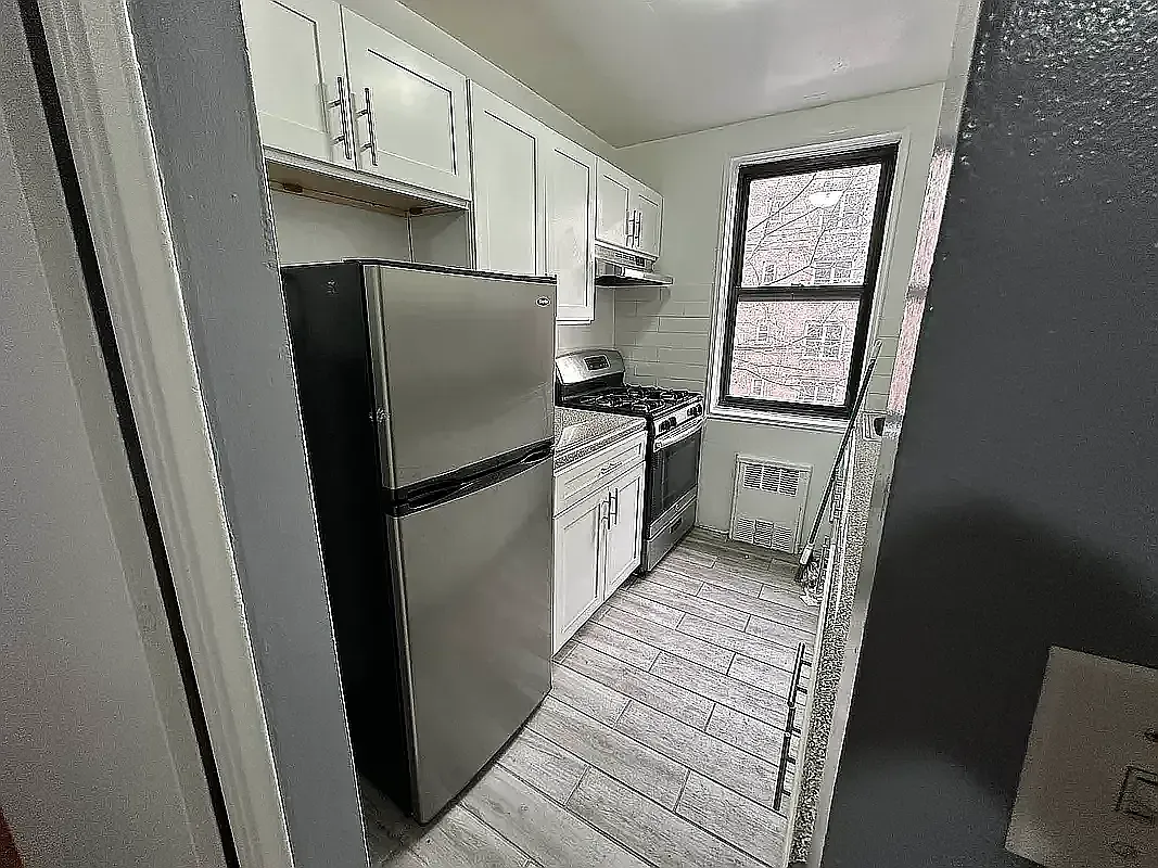 3636 Fieldston Road — Photo 3