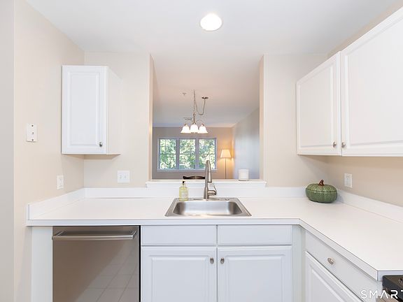 4th image of 75 Washington Avenue #7-203