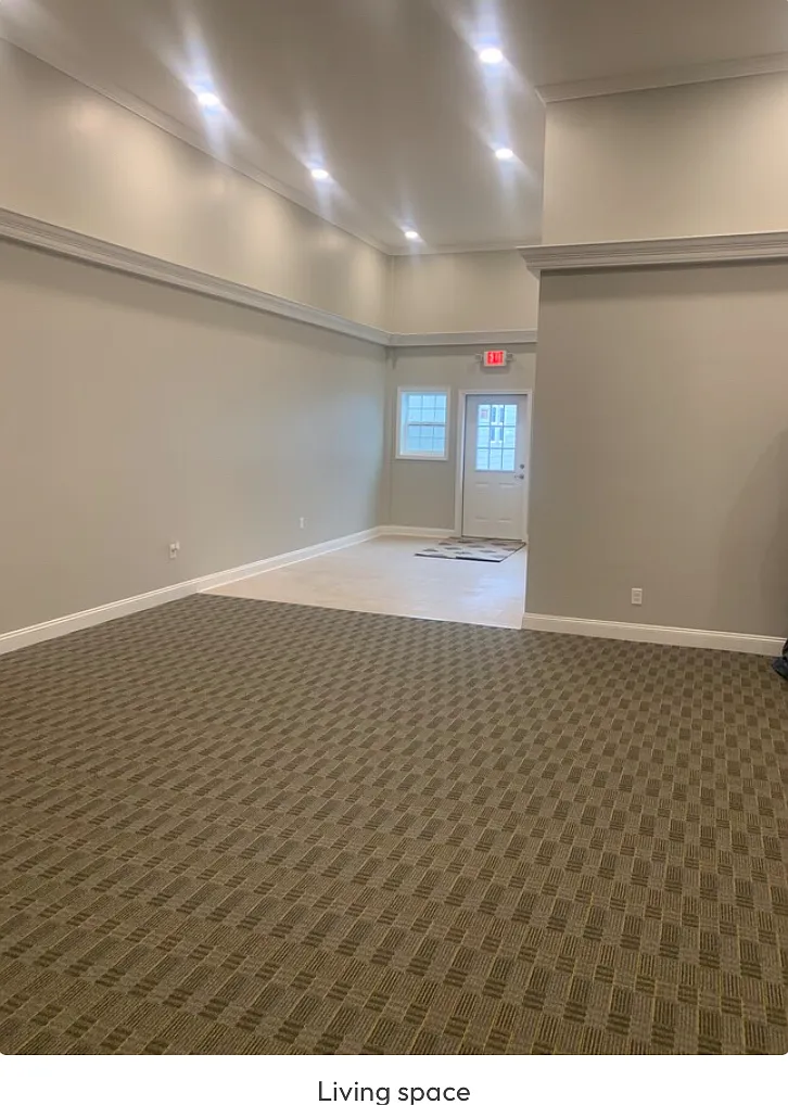 Studio, 1250 sqft, $1,350 — Photo 2