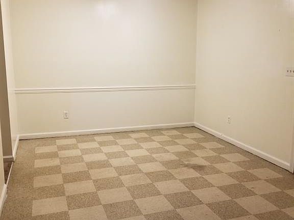 4th image of 3552 Hopkins Ct