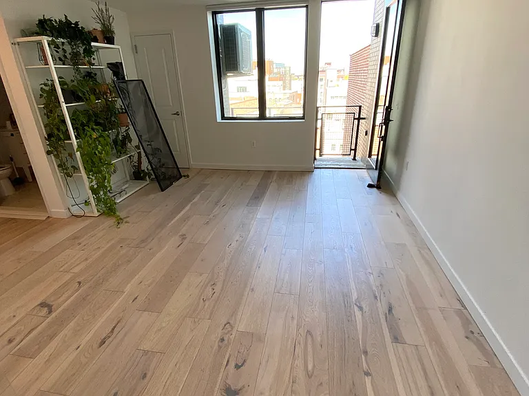 31-25 Newtown Ave #PENTHOUSE — Photo 8