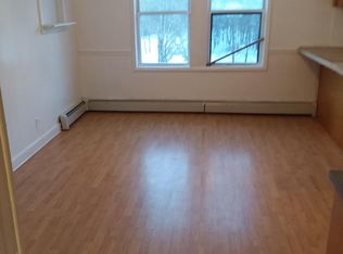 142 Burlingham Rd APT E, Bloomingburg, NY 12721