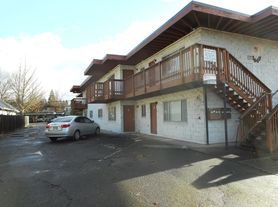 purvis06 1647 Mill St