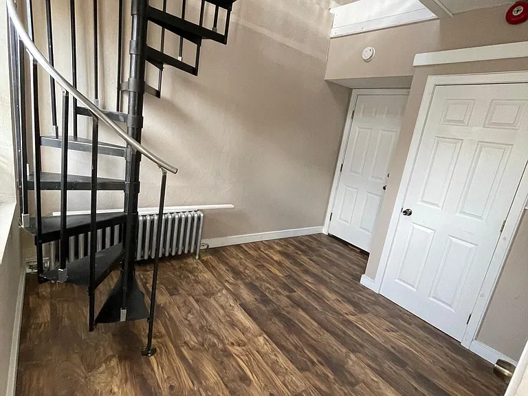 69 N Main St #8 — Photo 6