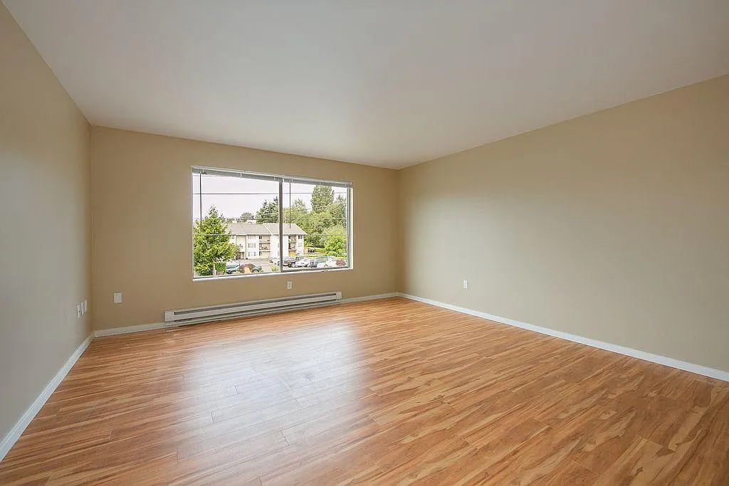 2 bed, 825 sqft, $2,195 — Photo 3