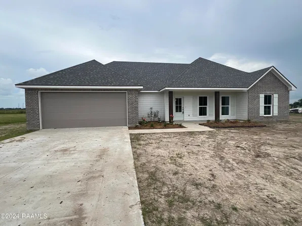204 Country Meadows Rd, Church Point, LA 70525