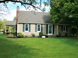 292 Birnie Ave, West Springfield, MA 01089