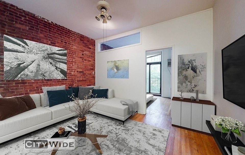 1st image of 425 E 80th St APT 2F