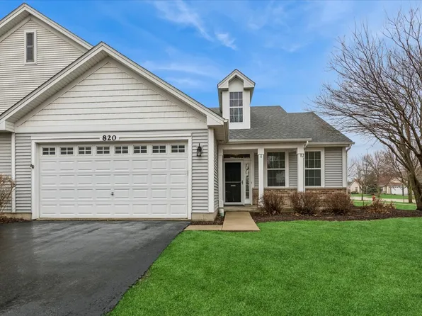 820 Bellevue Cir, Oswego, IL 60543