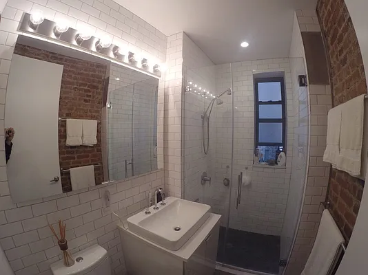 Rented by Bohemia Realty Group | media 49