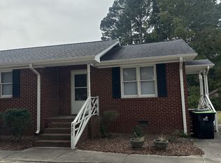421 Wedgewood Ave #1, Zebulon, NC 27597