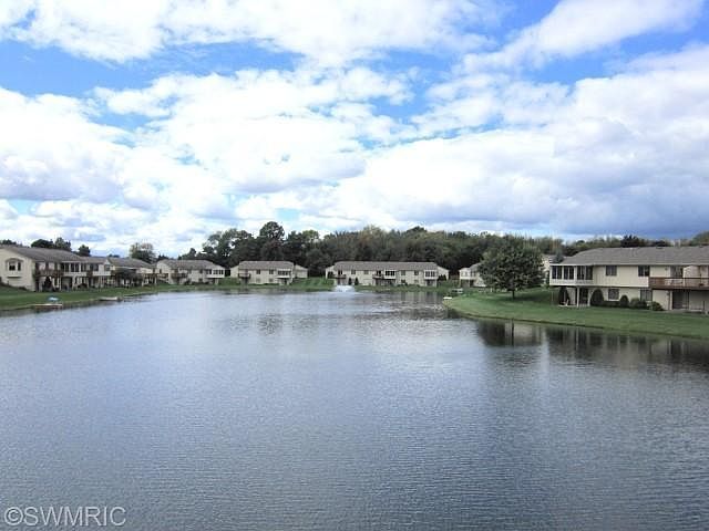 1st image of 11401 Pebble Dr