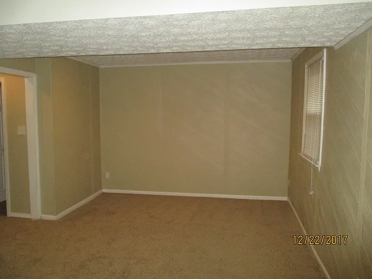 2849 Palisades Ave — Photo 17