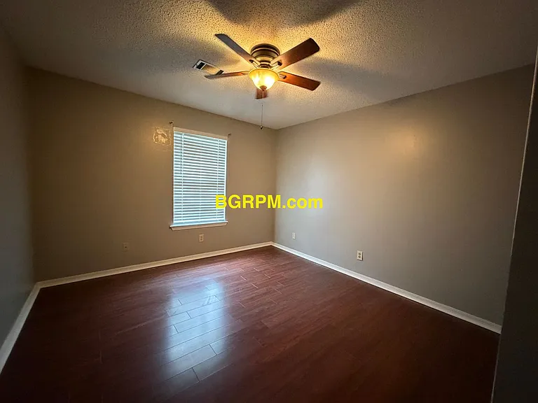 20 Parkview Dr — Photo 7