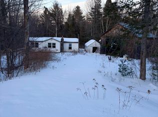 2692 Route 3, Palermo, ME 04354