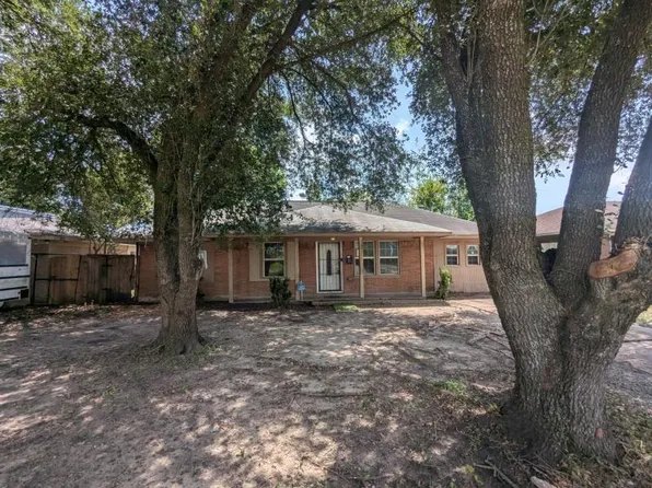4310 Dacca Dr, Houston, TX 77047