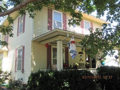 1st image of 410 N C St