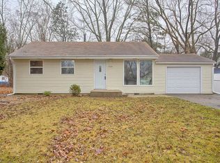 1560 Eater Dr, Rantoul, IL 61866