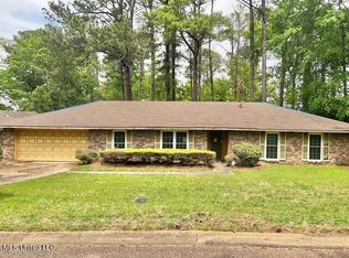 112 Needle Cove Dr, Jackson, MS 39206