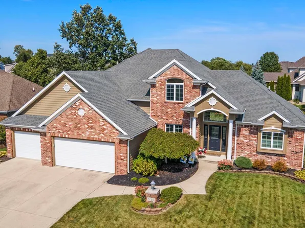 8202 Waterscape Dr, Fort Wayne, IN 46804