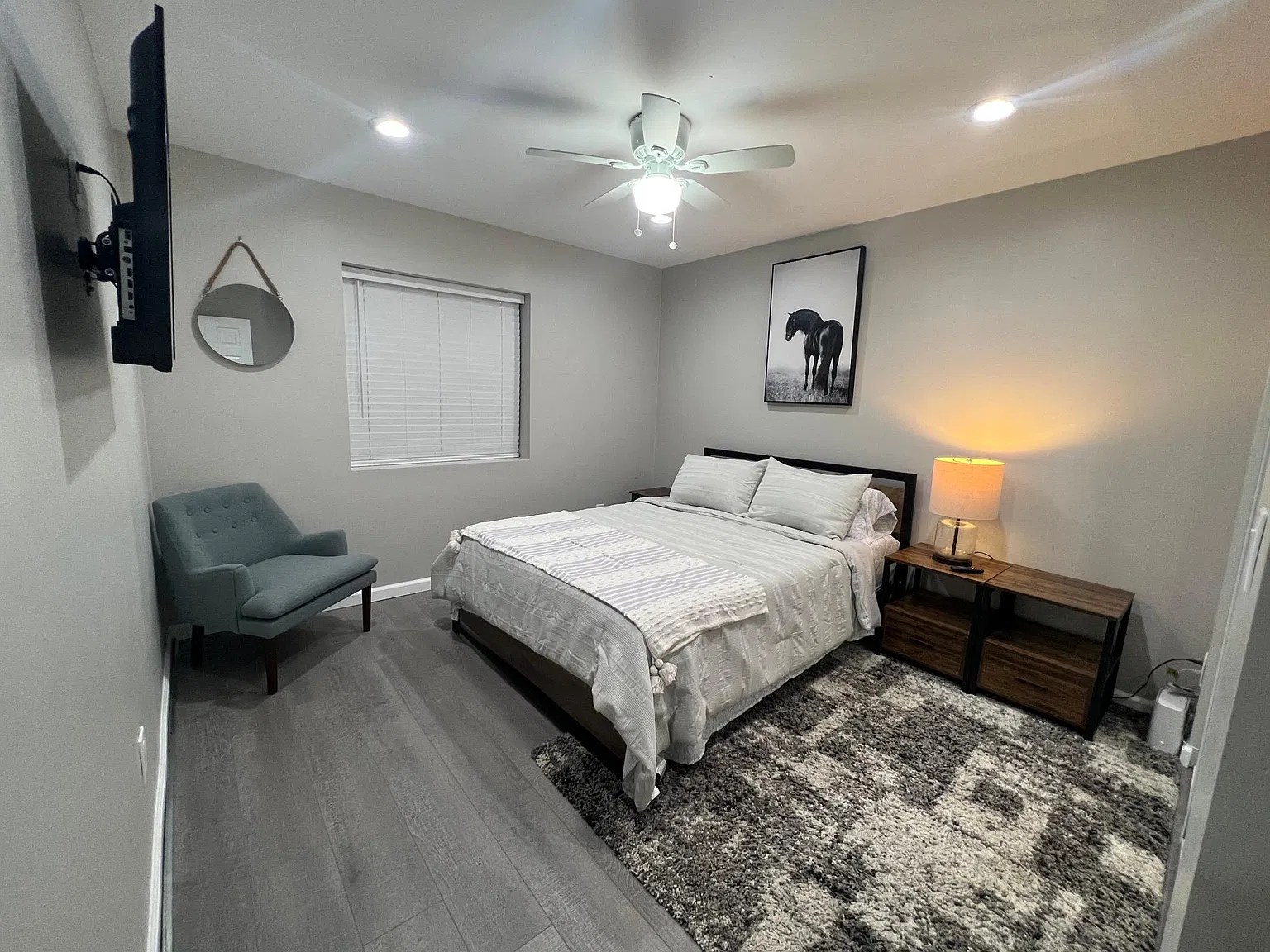 1 bed, $2,300 — Photo 4
