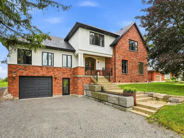 97 Glancaster Rd, Hamilton, ON L9G 3K9