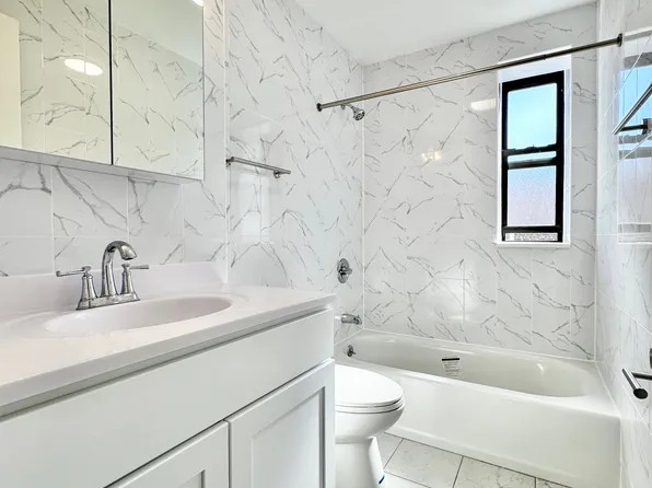 36-40 Bowne Street image 5 of 21