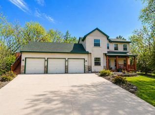 6350 Bachman Cir, Inver Grove Heights, MN 55077