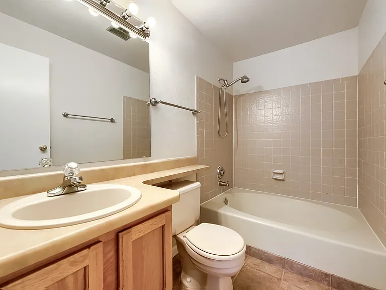 10253 E Peakview Ave #B-203 — Photo 10