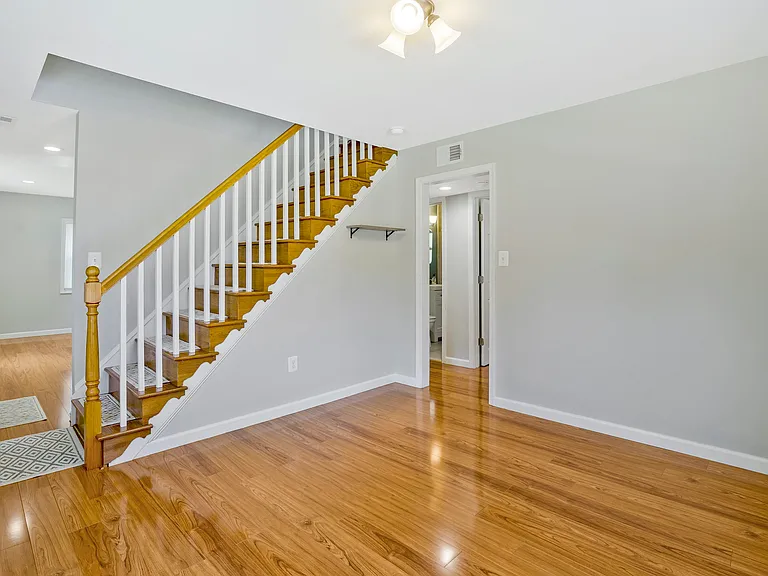 6024 Rixey Dr — Photo 25