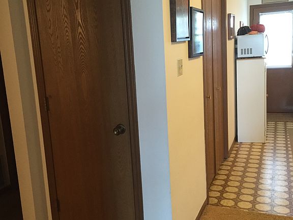 4th image of 2508 Southridge Dr APT D