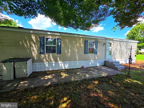 112 Conestoga Dr, Doylestown, PA 18901