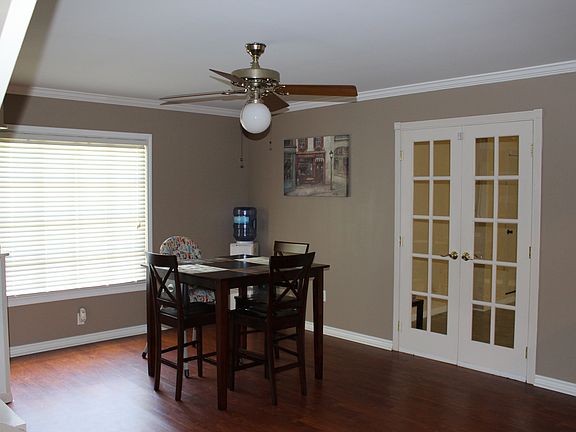 4th image of 1306 Turtle Creek Dr